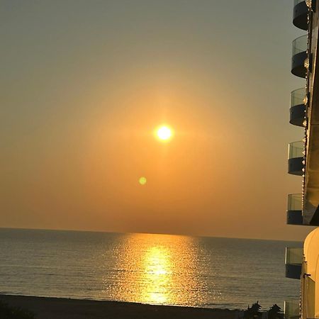 Studio Mamaia-Seaonbeach-By Mihaela 외부 사진